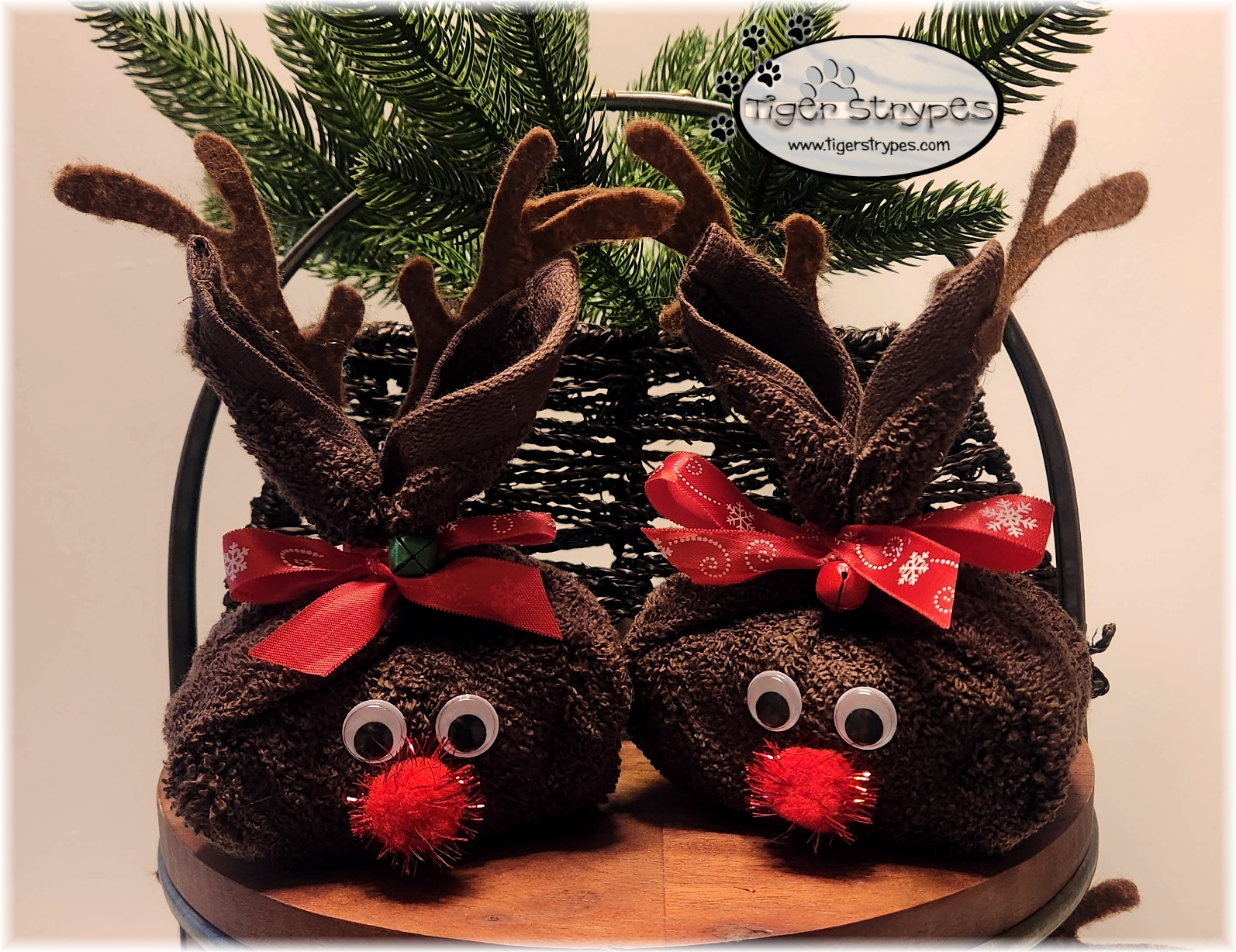 DIY Washcloth Reindeer - Easy Christmas Craft - A Few Shortcuts
