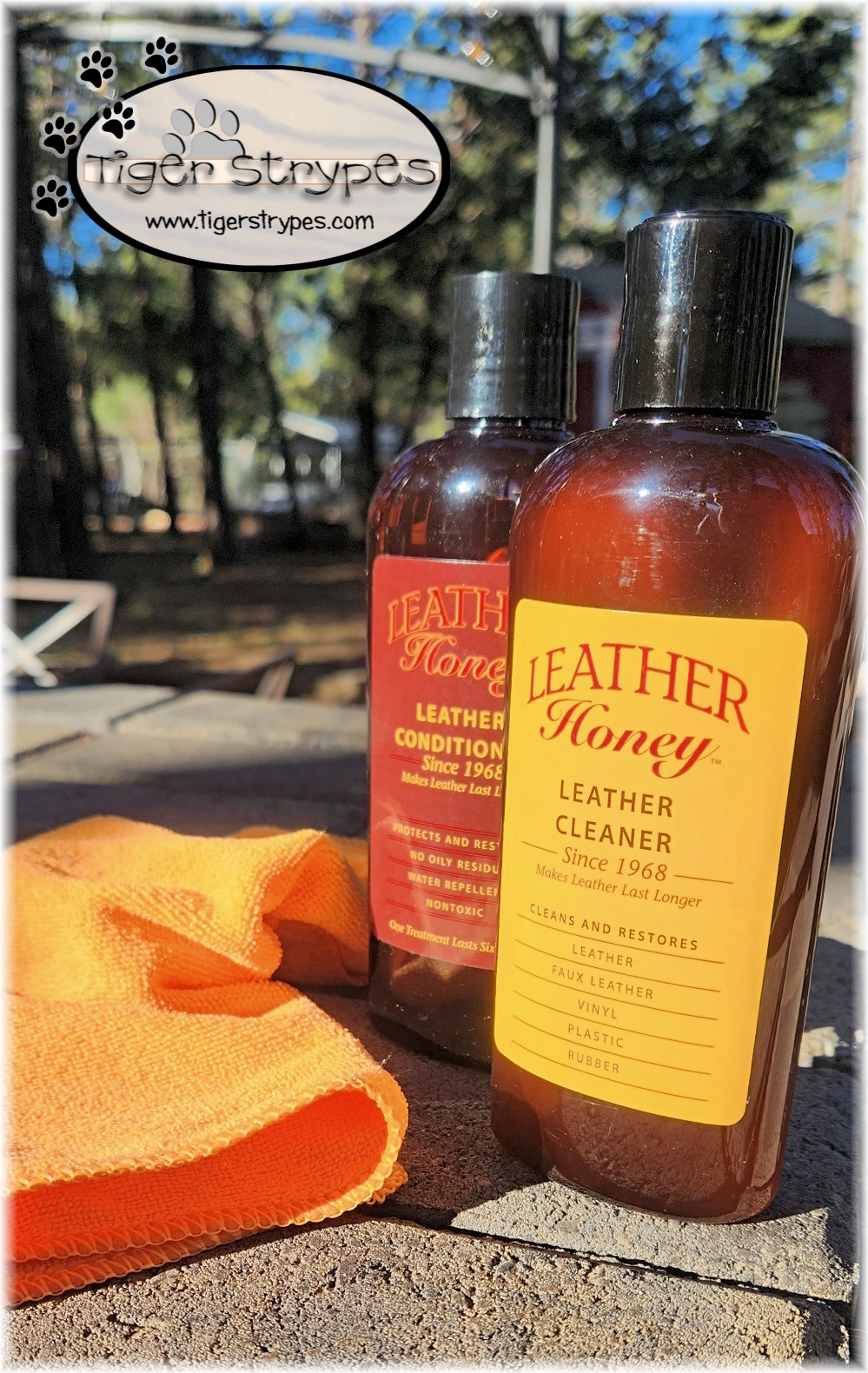 Leather Better Leather Conditioner for Furniture - Leather Cleaner and  Restoration for Leather Couches, Boots and Shoes, Bags, Saddles and Tac
